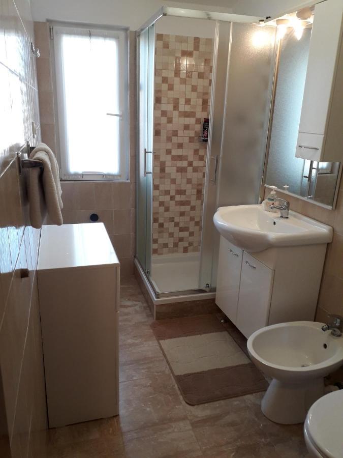 Apartments J&R Babara 比奥格勒·纳·莫鲁 外观 照片