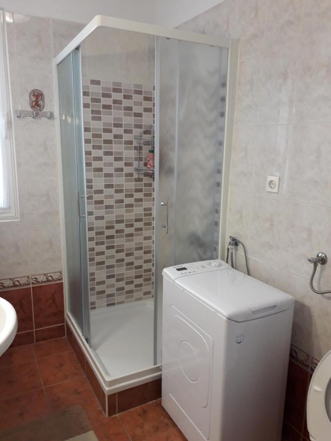 Apartments J&R Babara 比奥格勒·纳·莫鲁 外观 照片
