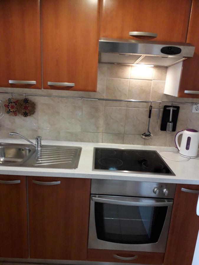 Apartments J&R Babara 比奥格勒·纳·莫鲁 外观 照片