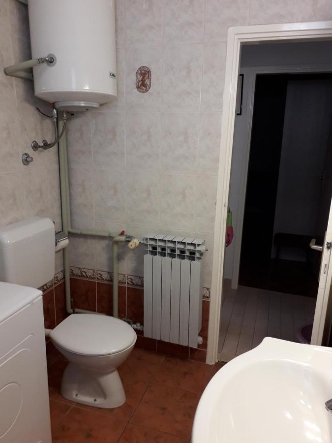 Apartments J&R Babara 比奥格勒·纳·莫鲁 外观 照片