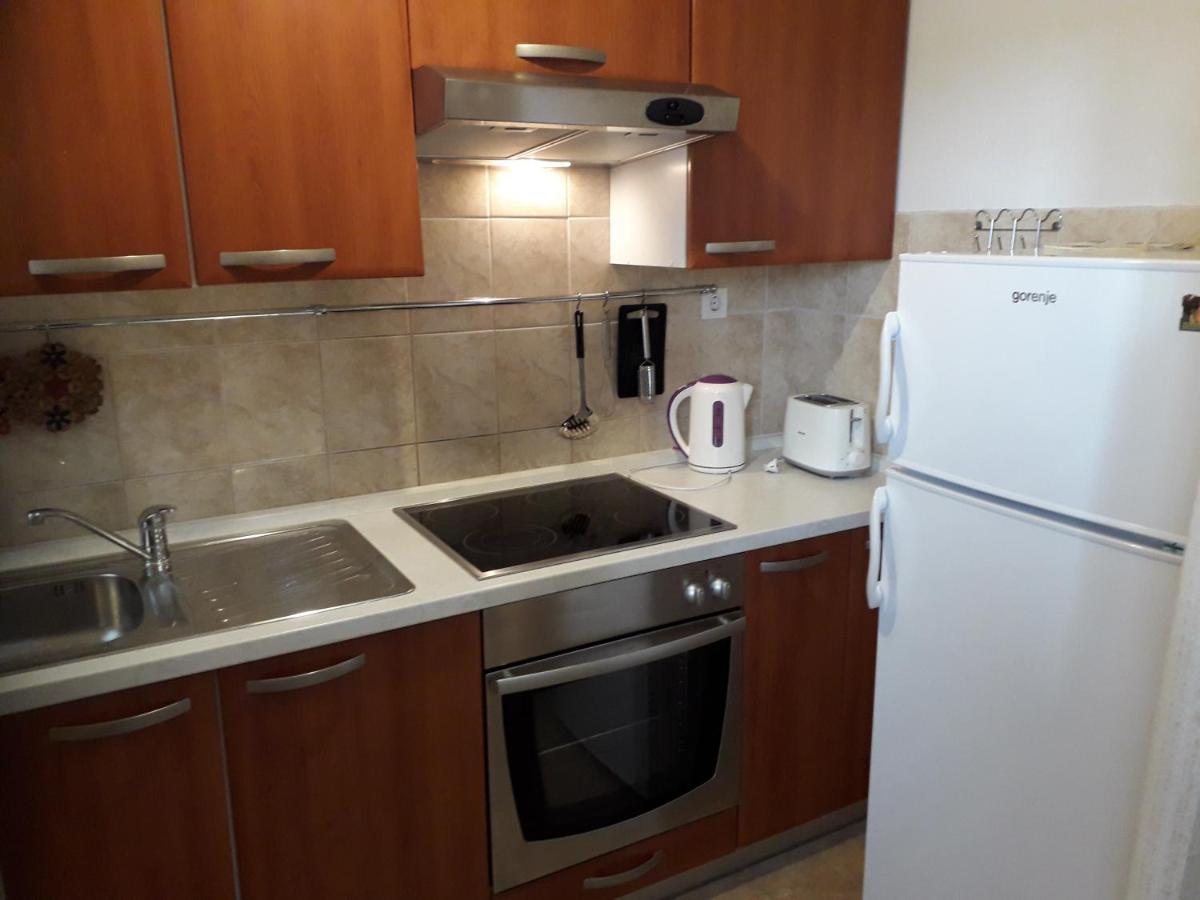 Apartments J&R Babara 比奥格勒·纳·莫鲁 外观 照片