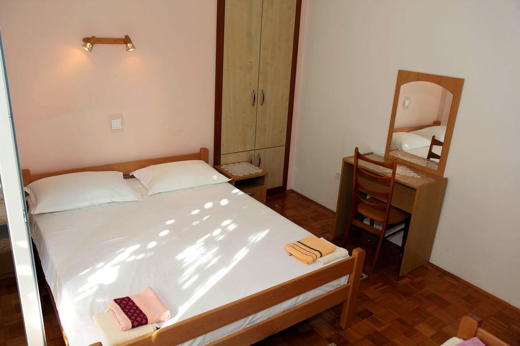 Apartments J&R Babara 比奥格勒·纳·莫鲁 客房 照片