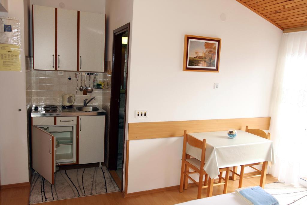 Apartments J&R Babara 比奥格勒·纳·莫鲁 客房 照片